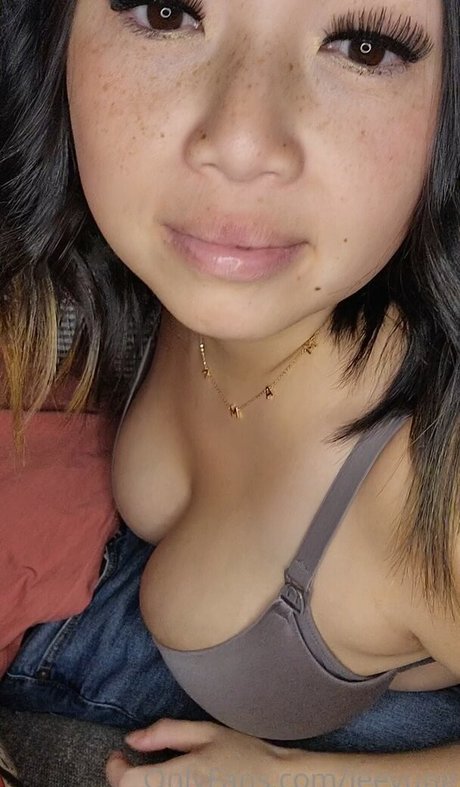 Jee Yung Geleakte OnlyFans-Inhalte