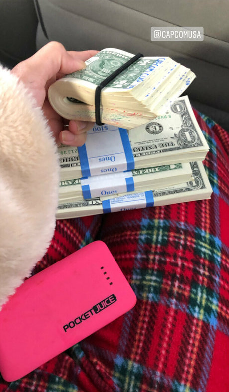 maihero NurlyFans-Pornos