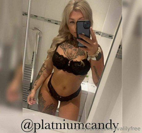 avalilyfree OnlyFans Pornografie