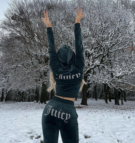 Chloe Burrows OnlyFans Model Fotos