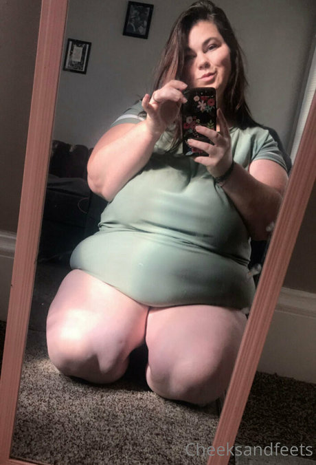 cheeksandfeetsfree Bilder OnlyFans