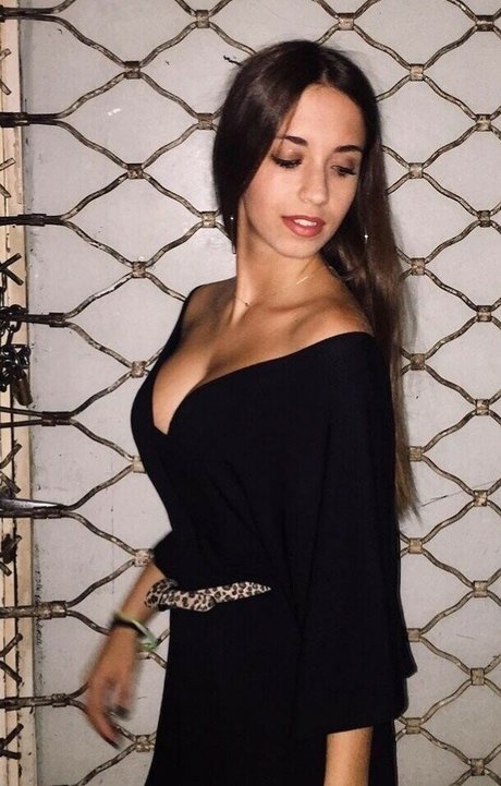 Demi Aggelopoulou OnlyFans Pornografie