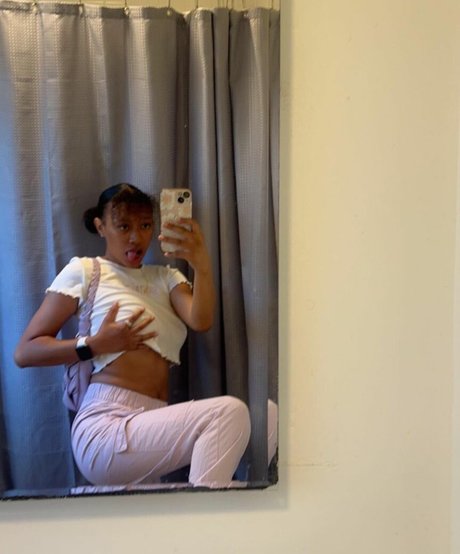 CallmeCoconasty OnlyFans geleakter Pornografie