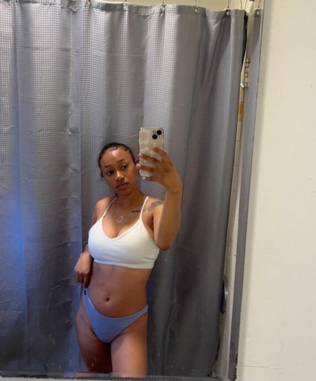 CallmeCoconasty Nackt auf OnlyFans Leak