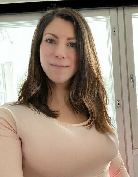 mikaela85 Strip OnlyFans