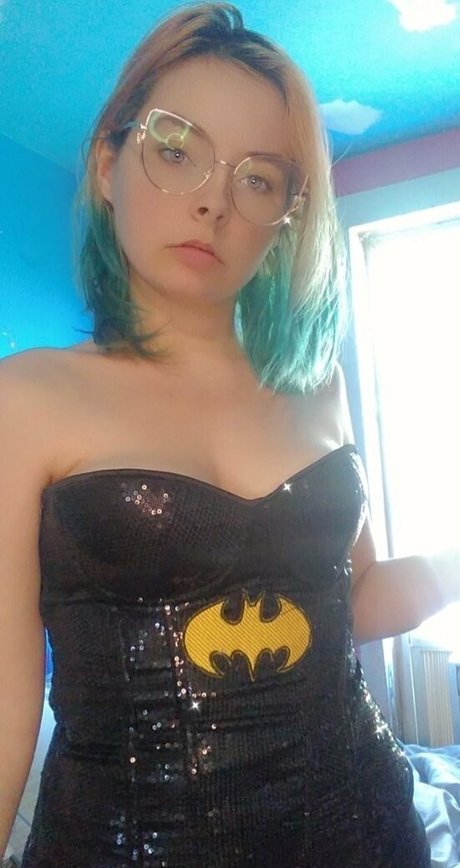 pretty pink phoenyx free OnlyFans explizite Inhalte