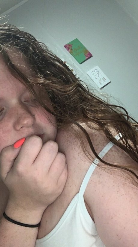 peachyly OnlyFans Leaks