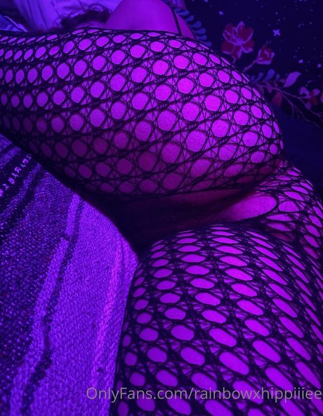 rainbowxhippiiiee OnlyFans Leaked