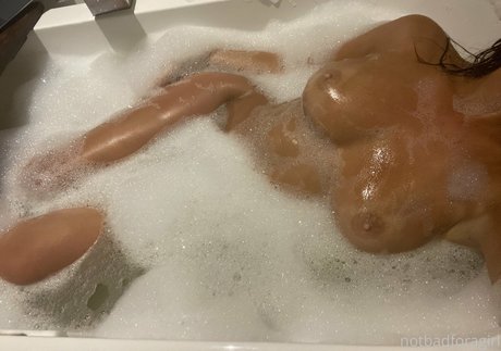 Notbadforagirl OnlyFans Pornografie