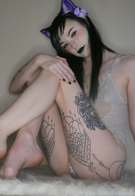 disturbedsnow OnlyFans Brüste Bild