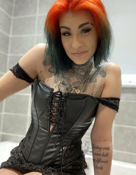 dee louisexxx OnlyFans Joi