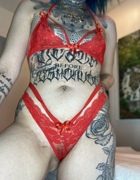 dee louisexxx OnlyFans Bilder nackt