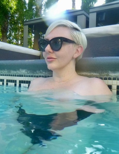 madam genevieve Nackt OnlyFans Porn