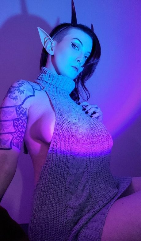 MajestyRedQueen Leaked OnlyFans Content