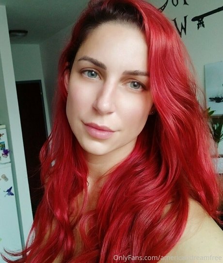 larraphoenix Nacktbilder OnlyFans