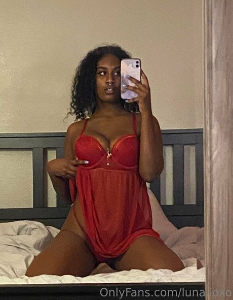 luna ioxo Porn OnlyFans Leak