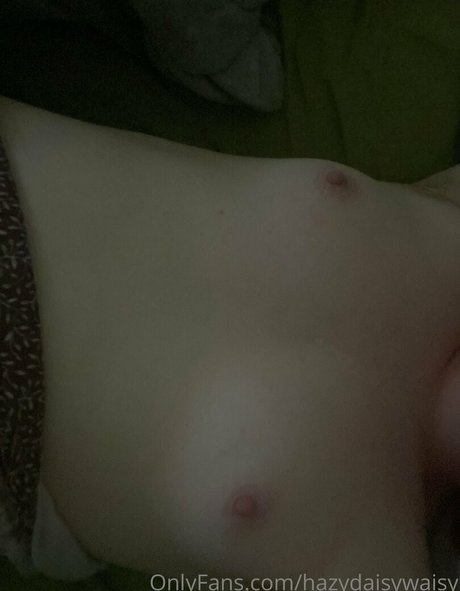 hazydaisywaisy OnlyFans