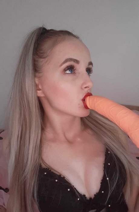 nancyna02 OnlyFans Lesbisch