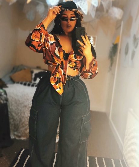 Holly Marston Nacktbilder OnlyFans geleakt