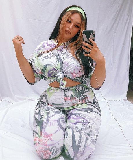 Holly Marston Sextape OnlyFans Nacktbilder