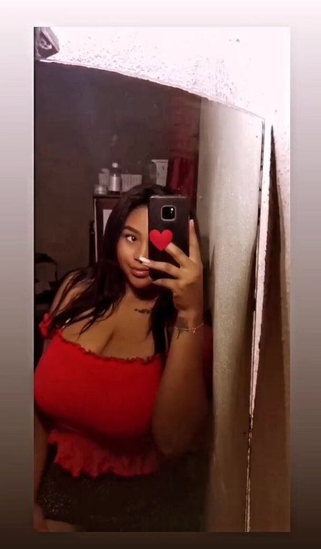 Dayanis Gisell OnlyFans Model Fotos