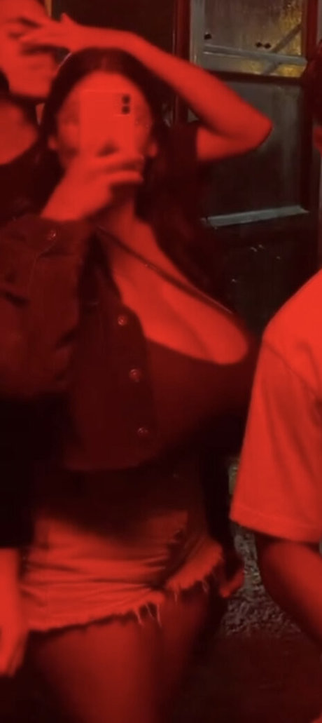 Itzel Lozano Heiße OnlyFans Inhalte