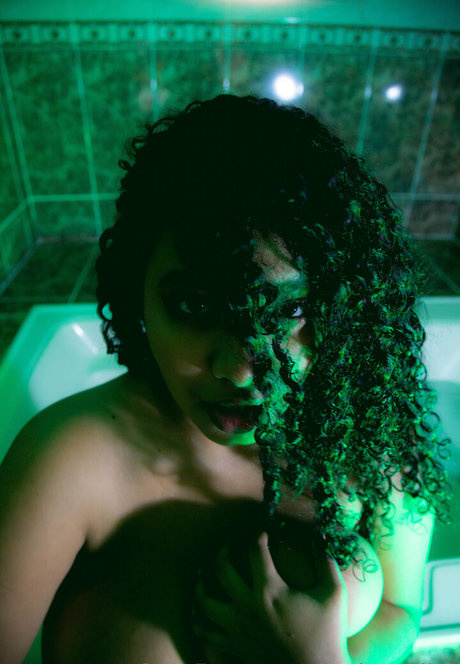 Karlamelito OnlyFans Star