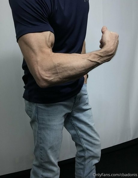 cbadonis Bilder OnlyFans