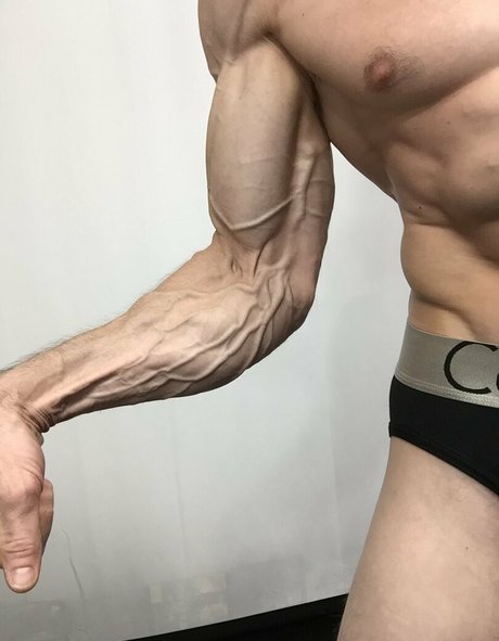 cbadonis Nacktbilder OnlyFans