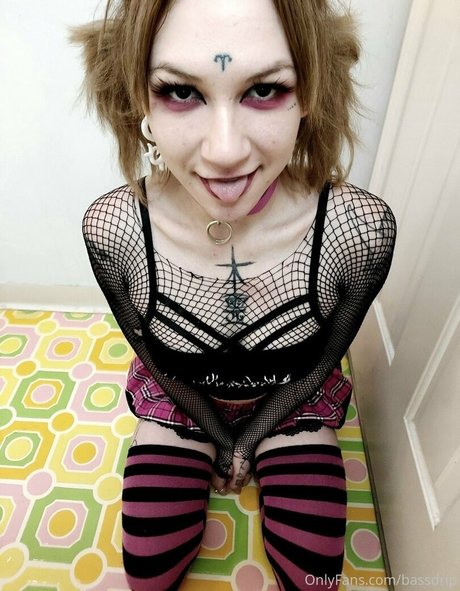 bassdrip Leaks von Nacktbildern auf OnlyFans