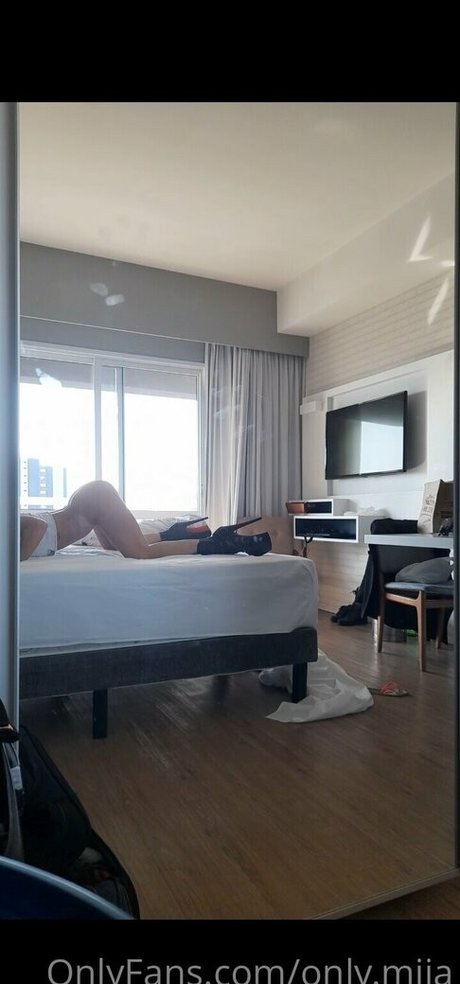 only miia OnlyFans Archiv