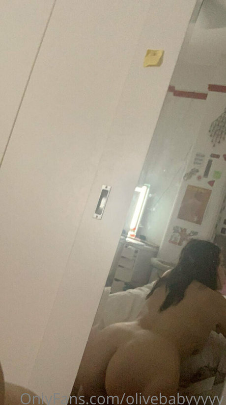 olivebabyyyyy OnlyFans Pornografie