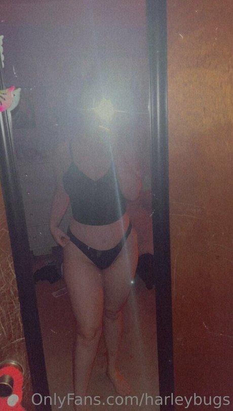 harleybugs OnlyFans Bilder