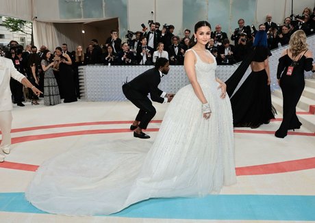 Alia Bhatt OnlyFans-Post