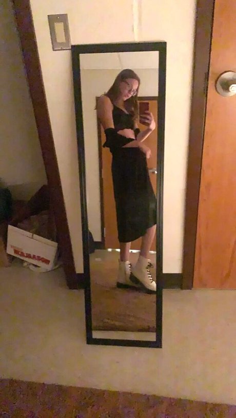 Zee R_ OnlyFans-Pornoleak