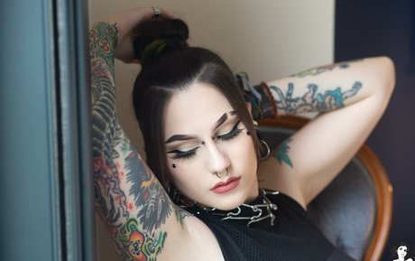 Douji Nacktpornos auf OnlyFans