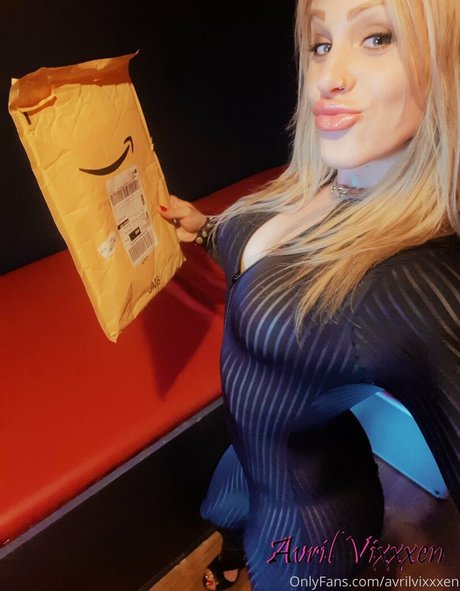 avrilvixxxen OnlyFans
