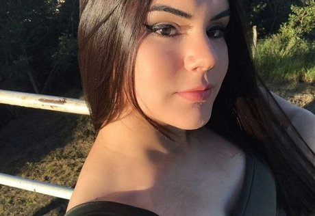 Ezabela Andrade Nacktpornos von OnlyFans geleakt