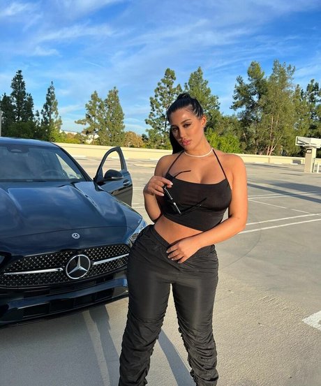 Danielle P Neue geleakte OnlyFans-Inhalte