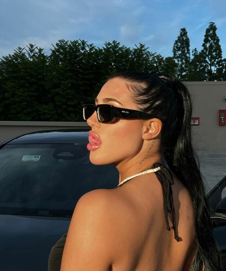 Danielle P Model OnlyFans Foto