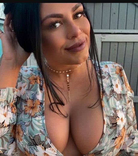 Desdearmon_ OnlyFans-Leaks