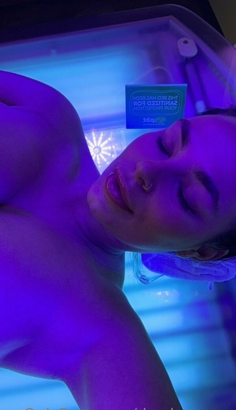 Desdearmon_ OnlyFans Gratis-Inhalte