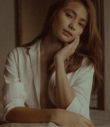 Riza Loren Carrillo OnlyFans Nacktbilder