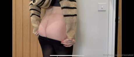 kierasnaked OnlyFans explizite Inhalte