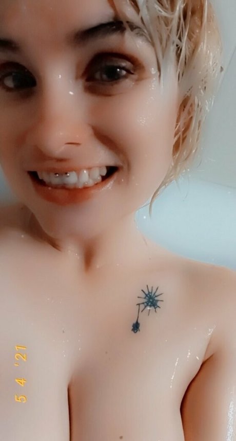 humpday addams OnlyFans NSFW