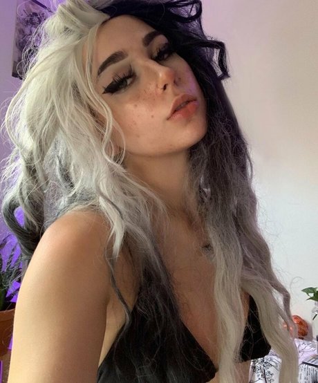 egirls Nacktbilder von OnlyFans