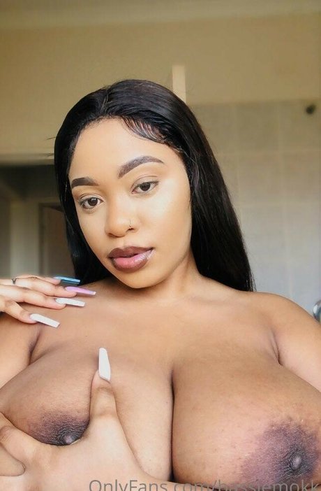 Bassiemok Heiße OnlyFans Inhalte