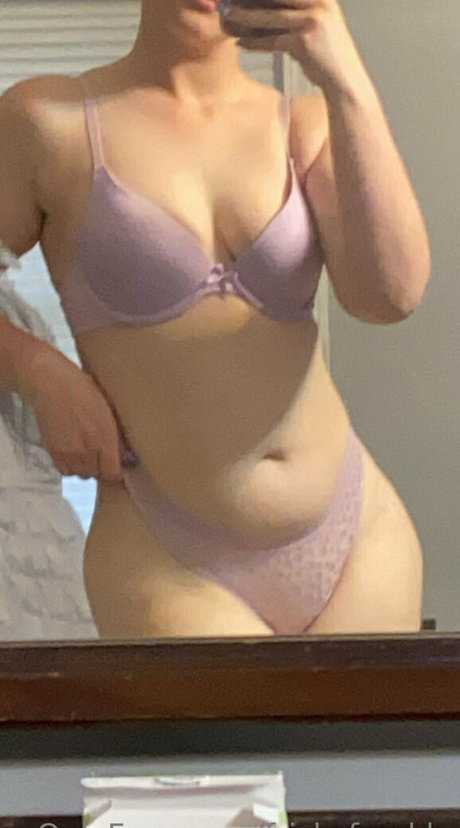 friskyfreckle Nacktbilder-Leaks von OnlyFans