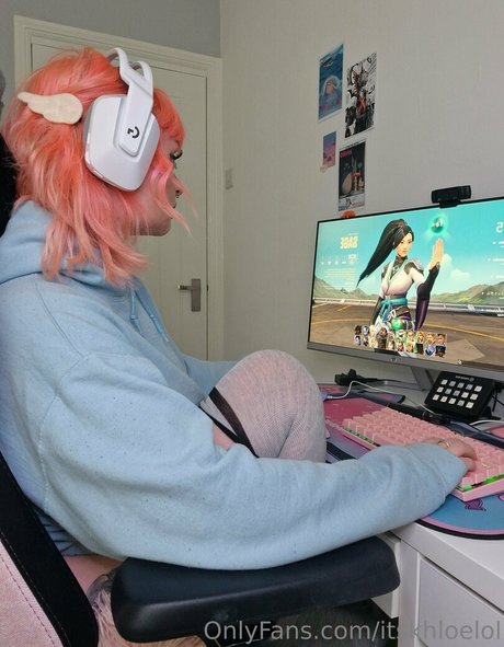 itskhloelol Nackt auf OnlyFans
