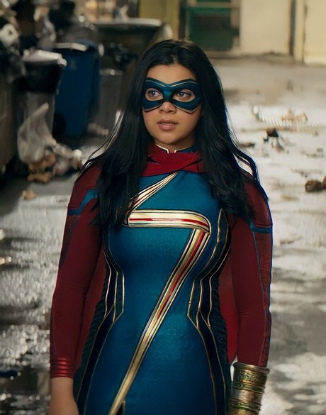 Iman Vellani OnlyFans schlank